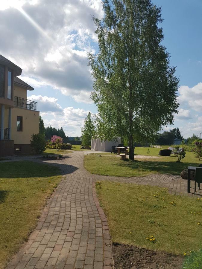 Augsdzintari Villa Salaspils Exterior photo